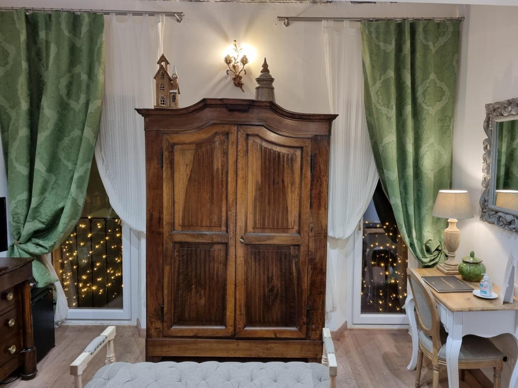 Le Stanze Del Cardinale Bed & Breakfast ปาเวีย ภายนอก รูปภาพ