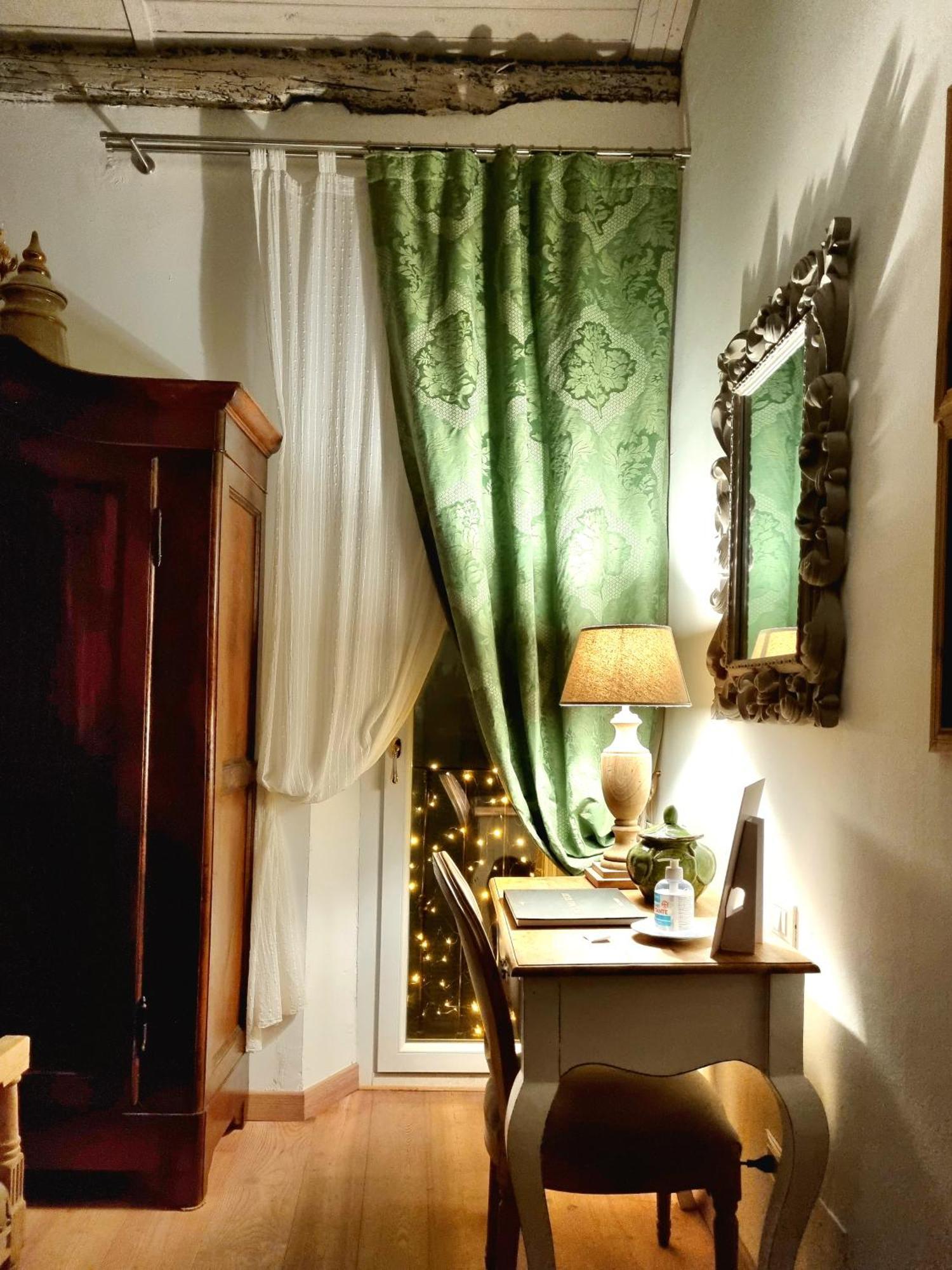 Le Stanze Del Cardinale Bed & Breakfast ปาเวีย ภายนอก รูปภาพ