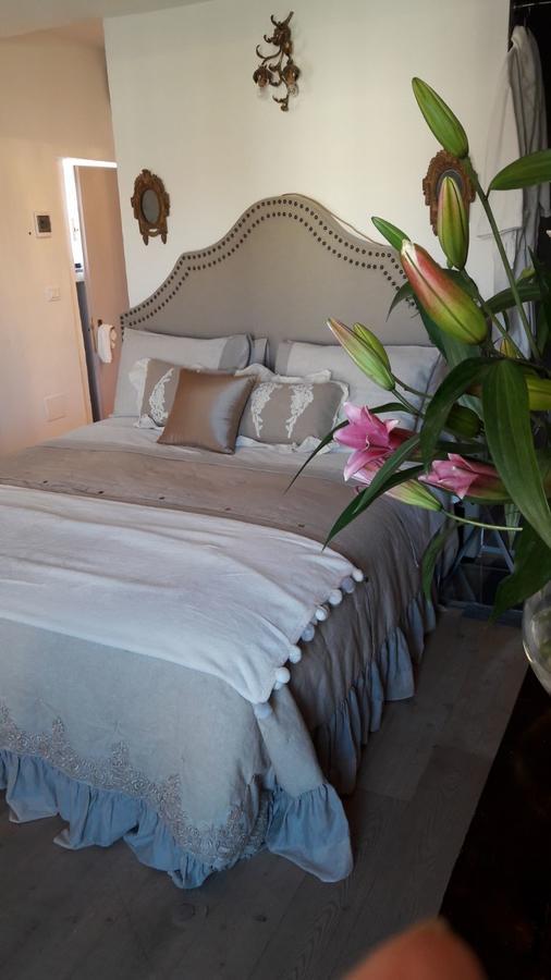 Le Stanze Del Cardinale Bed & Breakfast ปาเวีย ภายนอก รูปภาพ